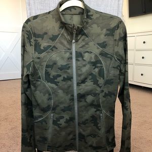 Women’s Camo Lululemon Jacket